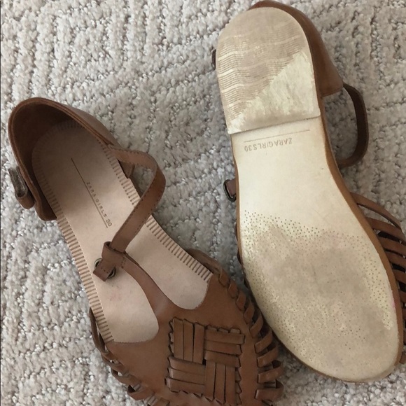 Zara girl tan sandals - Picture 2 of 2